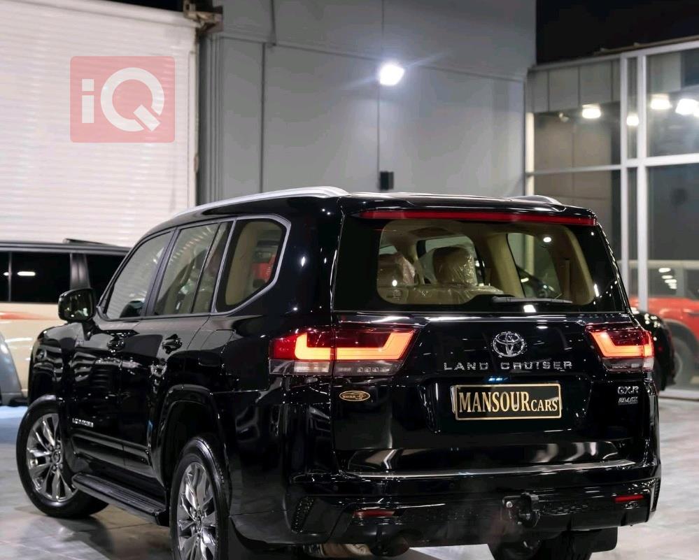 تويوتا لاندكروزر